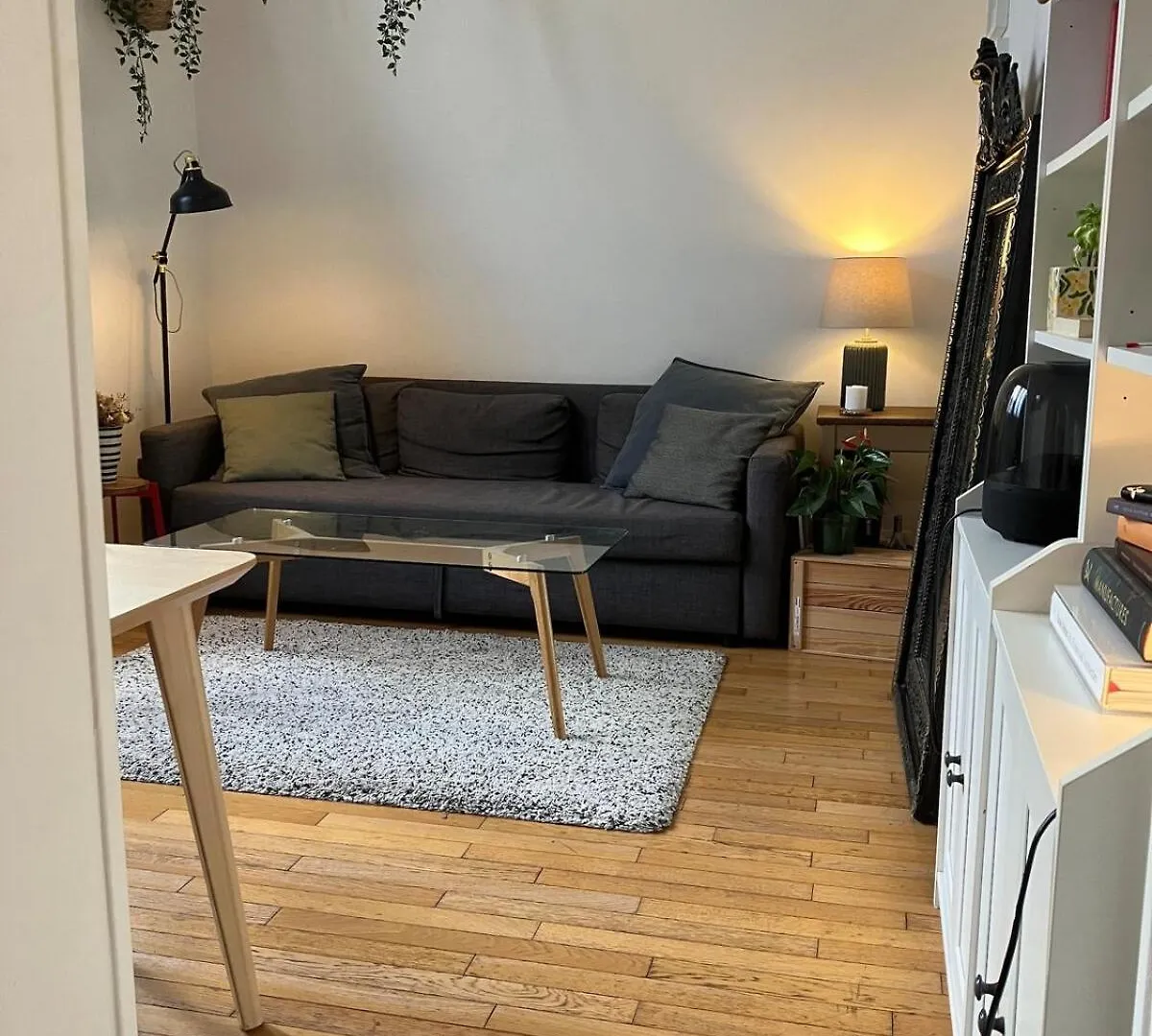 Joli Appartement Dans Le Centre De Párizs Apartman